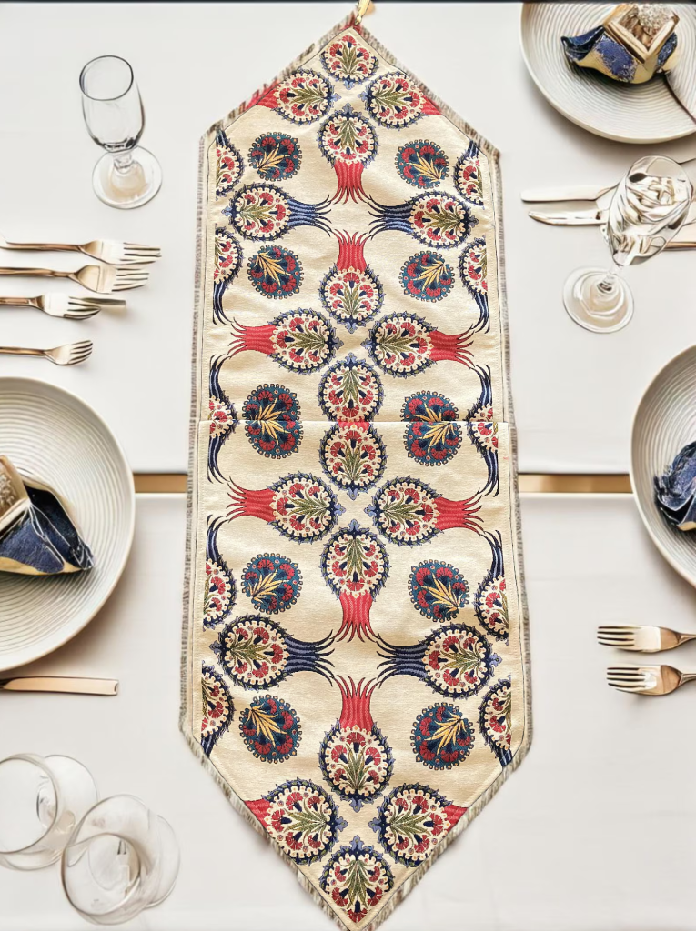 Table runner design 1